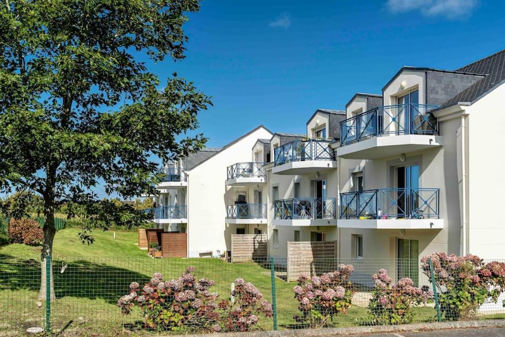 Bel Appartement Expose Sud-Ouest Avec Terrasse Carantec Extérieur photo